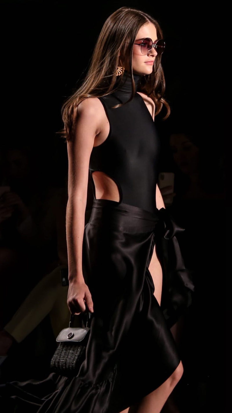 SONYA ONE PIECE – NOIR